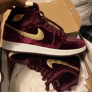 AIR JORDAN 1 RET HI PREM HC GG